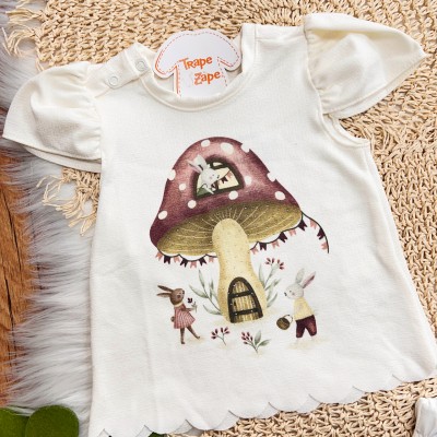 Conj. Blusa Casinha de Cogumelos com Coelhos e Short em Lese - Off White e Marrom